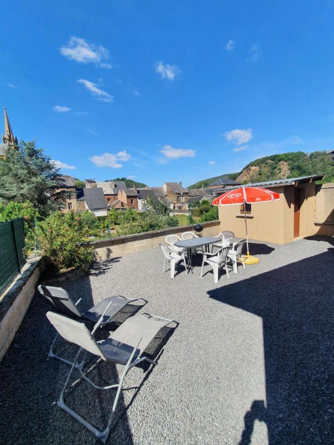 Gite Des Jardiniers Fumay Esterno foto